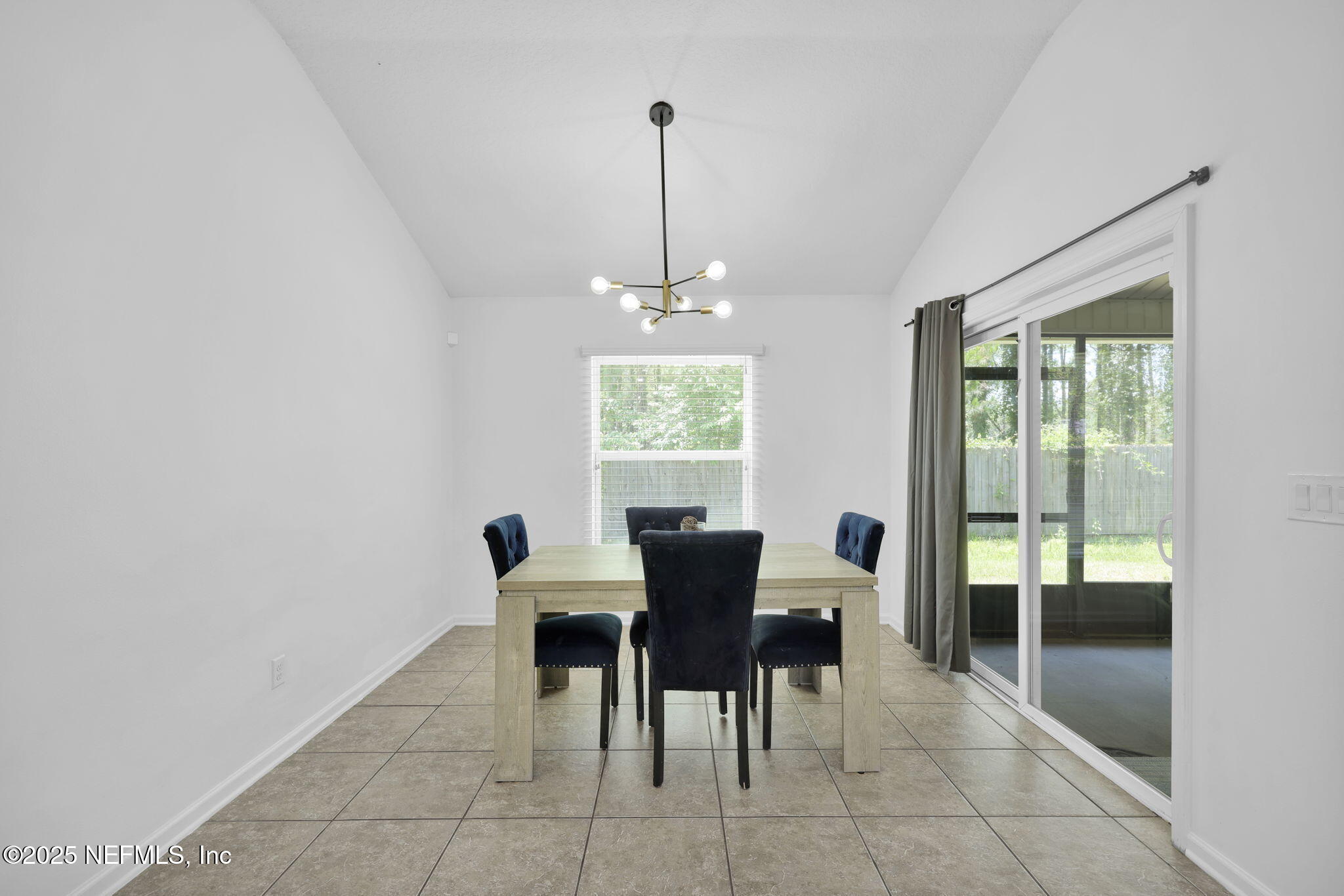 2007 Cherokee Cove Trail Jacksonville, FL 32221 - Photo 14 of 33 17-web-or-mls-2007 Cherokee Cove_017