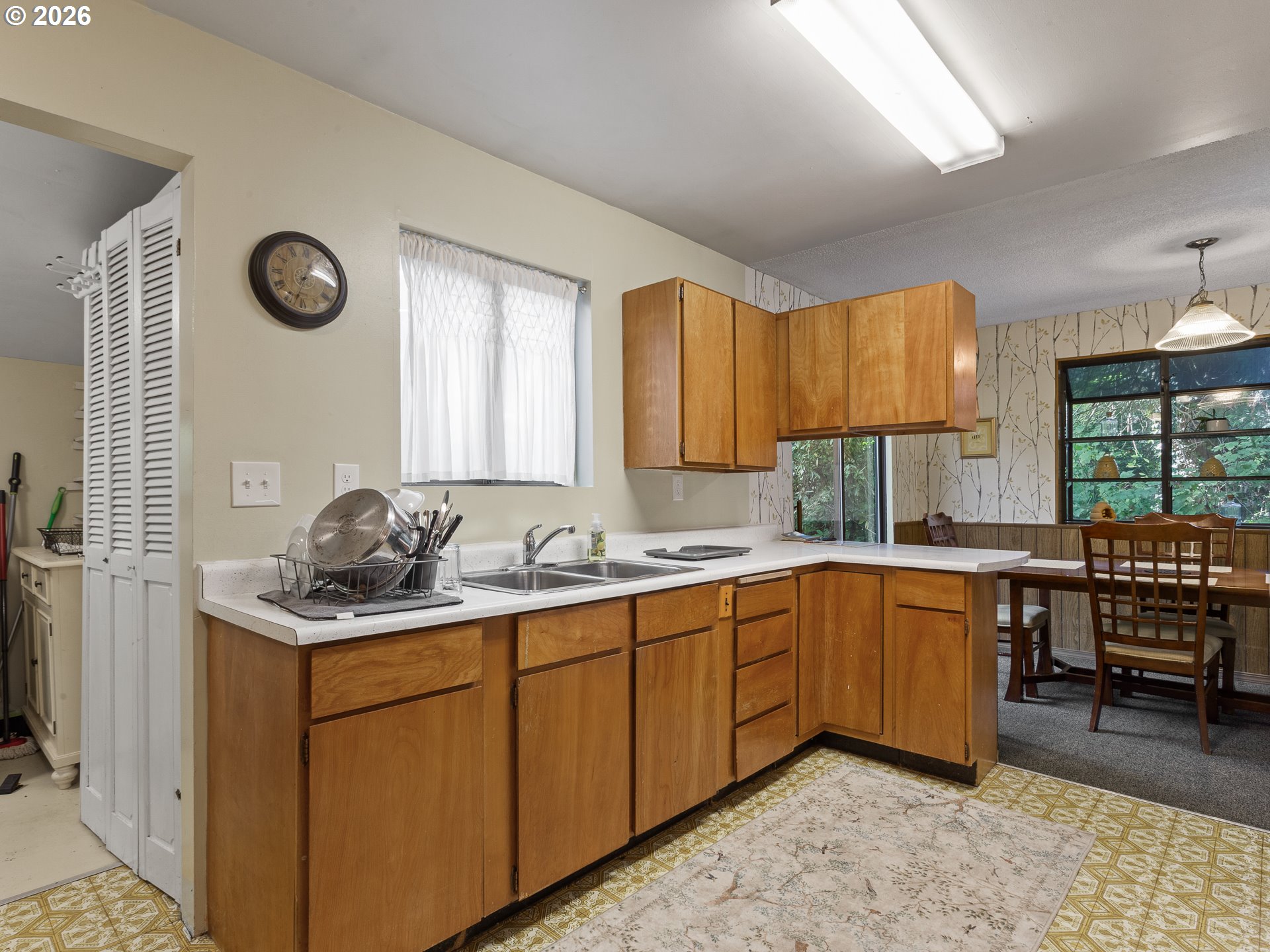 4510 Mapleton Drive West Linn, OR 97068 - Photo 6 of 26