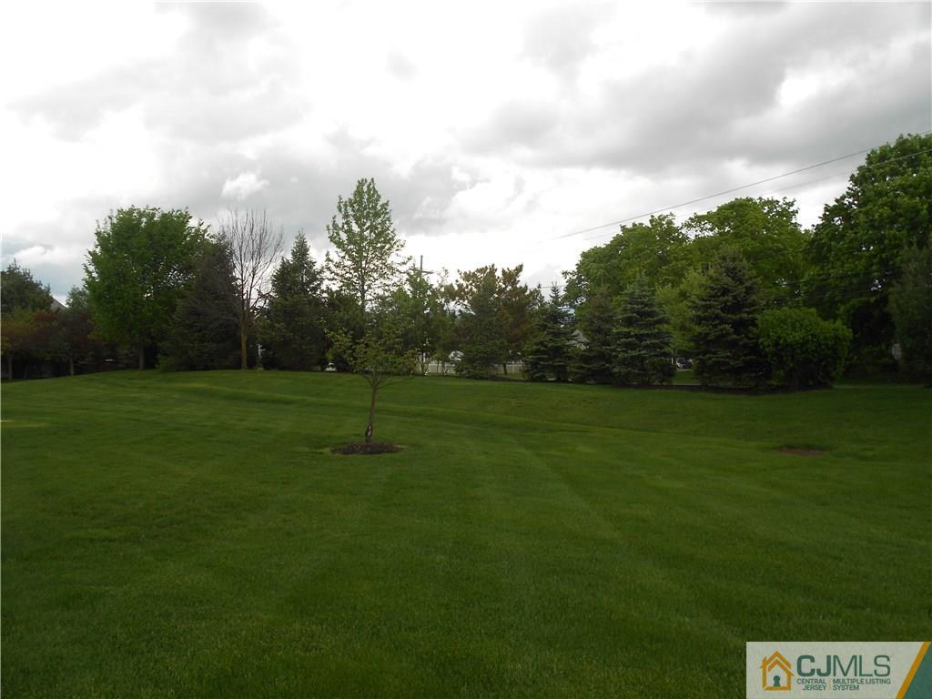 58 Pebble Creek Road Dayton, NJ 08810 - Photo 16 of 16 Gallery Image 16