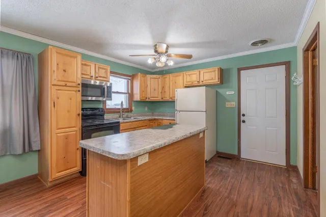 $169,000 | 603 Main Street North, Atwater, MN 56209