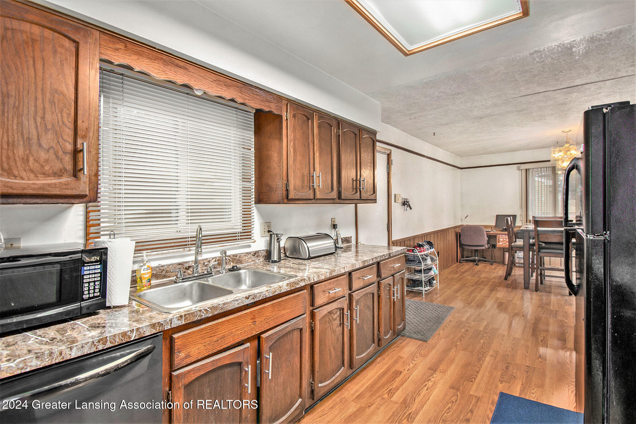 2615 Byrnes Road Lansing, MI 48906 - Photo 6 of 25 06