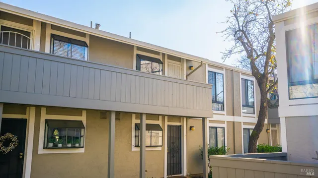 $299,000 | 900 Southampton Road, Unit 140, Benicia, CA 94510