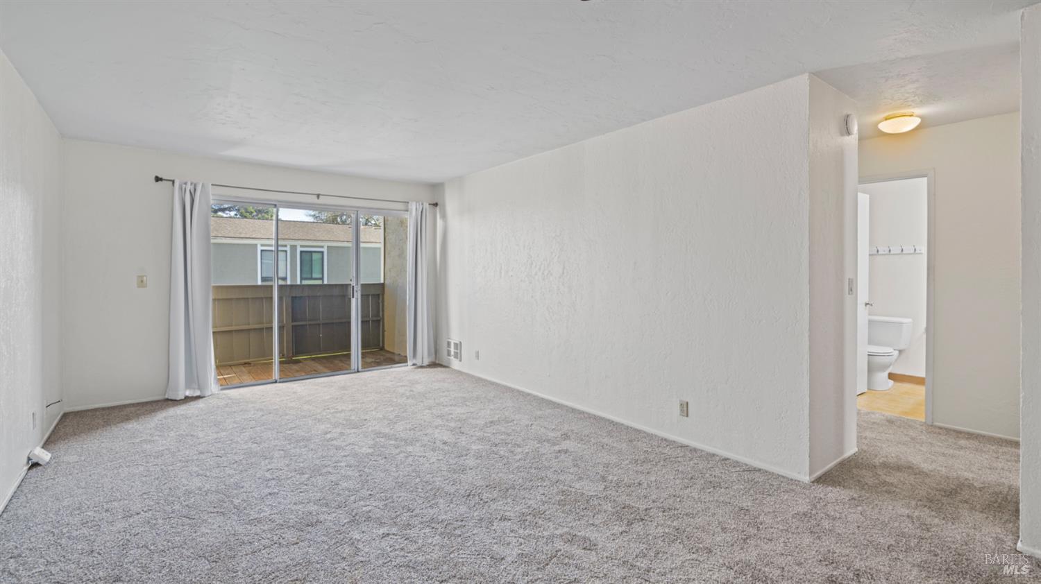 900 Southampton Road, Unit 140 Benicia, CA 94510 - Photo 8 of 22