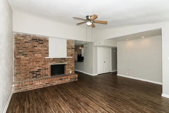 $1,740 | 6914 Pickett Drive, Richmond, TX 77469