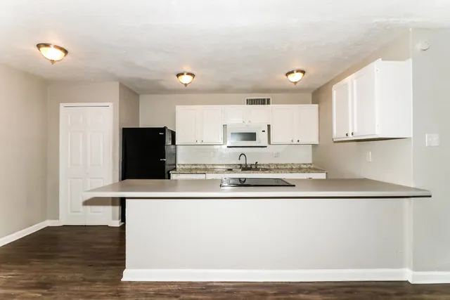 $1,740 | 6914 Pickett Drive, Richmond, TX 77469