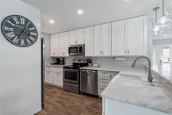 $669,900 | 12 Clarendon Court South, Palm Coast, FL 32137
