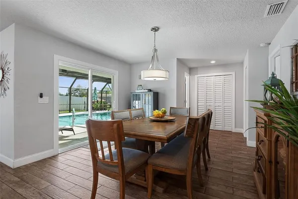 $669,900 | 12 Clarendon Court South, Palm Coast, FL 32137
