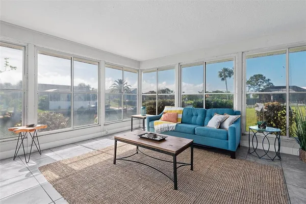 $669,900 | 12 Clarendon Court South, Palm Coast, FL 32137