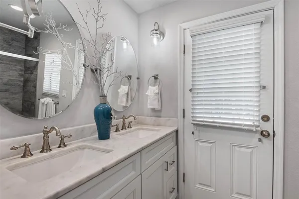 $669,900 | 12 Clarendon Court South, Palm Coast, FL 32137