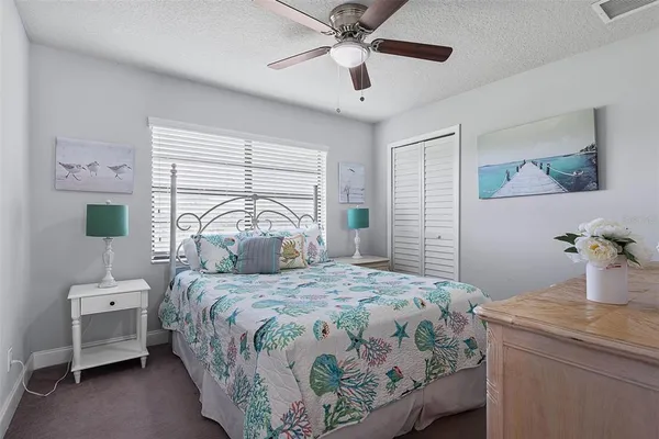 $669,900 | 12 Clarendon Court South, Palm Coast, FL 32137