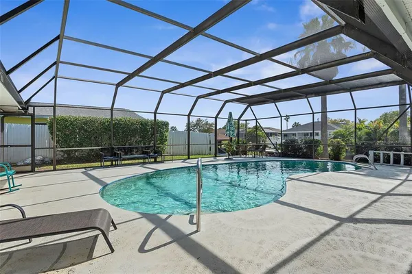 $669,900 | 12 Clarendon Court South, Palm Coast, FL 32137