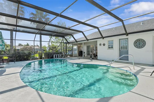 $669,900 | 12 Clarendon Court South, Palm Coast, FL 32137