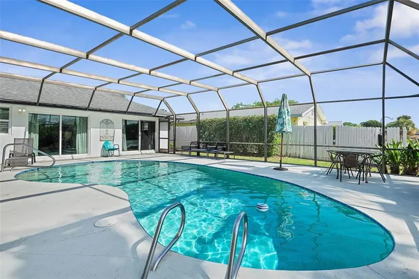 $669,900 | 12 Clarendon Court South, Palm Coast, FL 32137