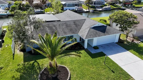 $669,900 | 12 Clarendon Court South, Palm Coast, FL 32137