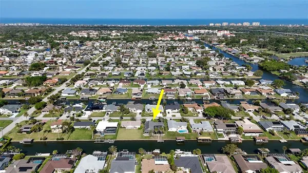 $669,900 | 12 Clarendon Court South, Palm Coast, FL 32137