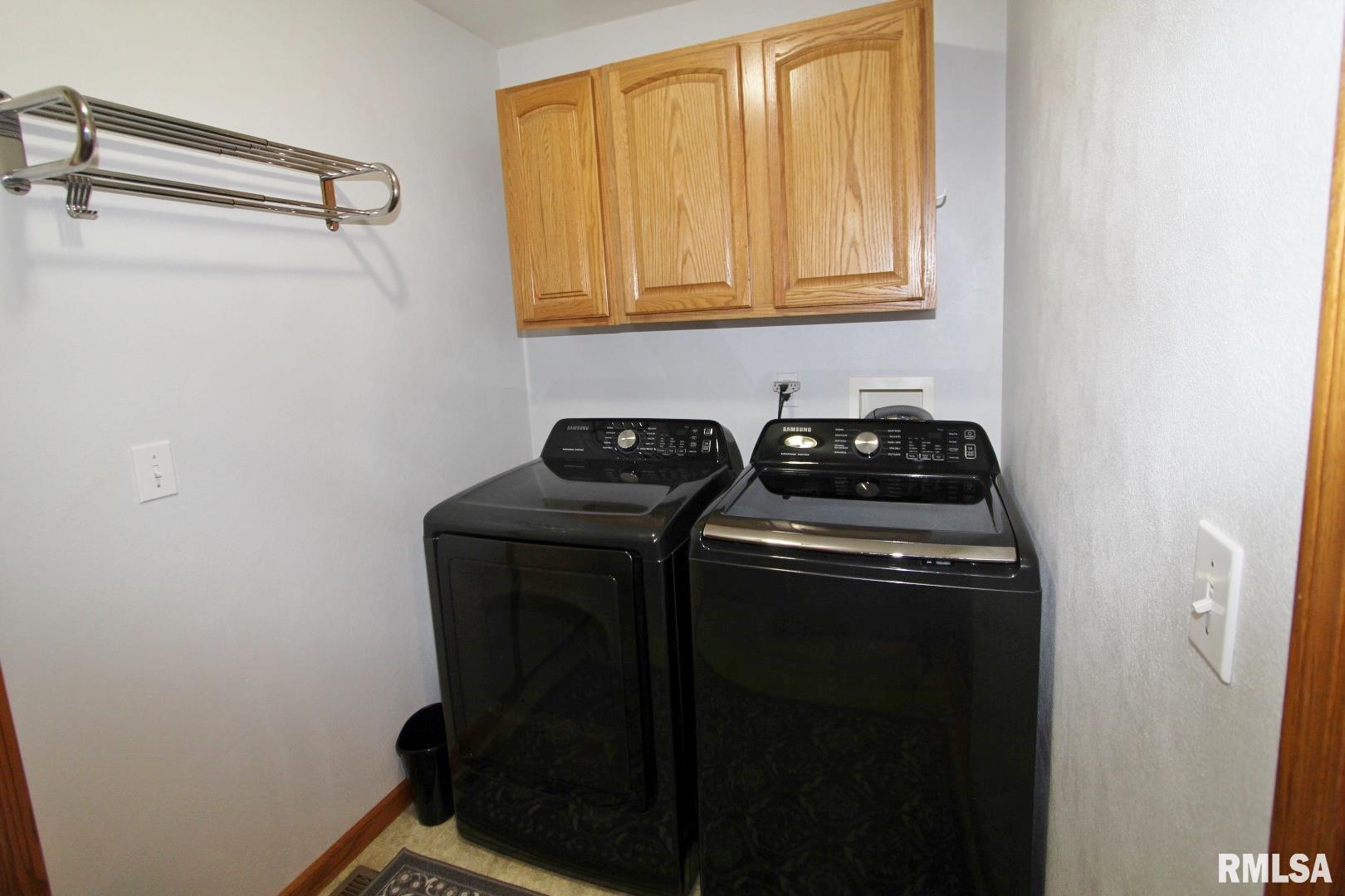 915 South Johanson Road Peoria, IL 61607 - Photo 23 of 51