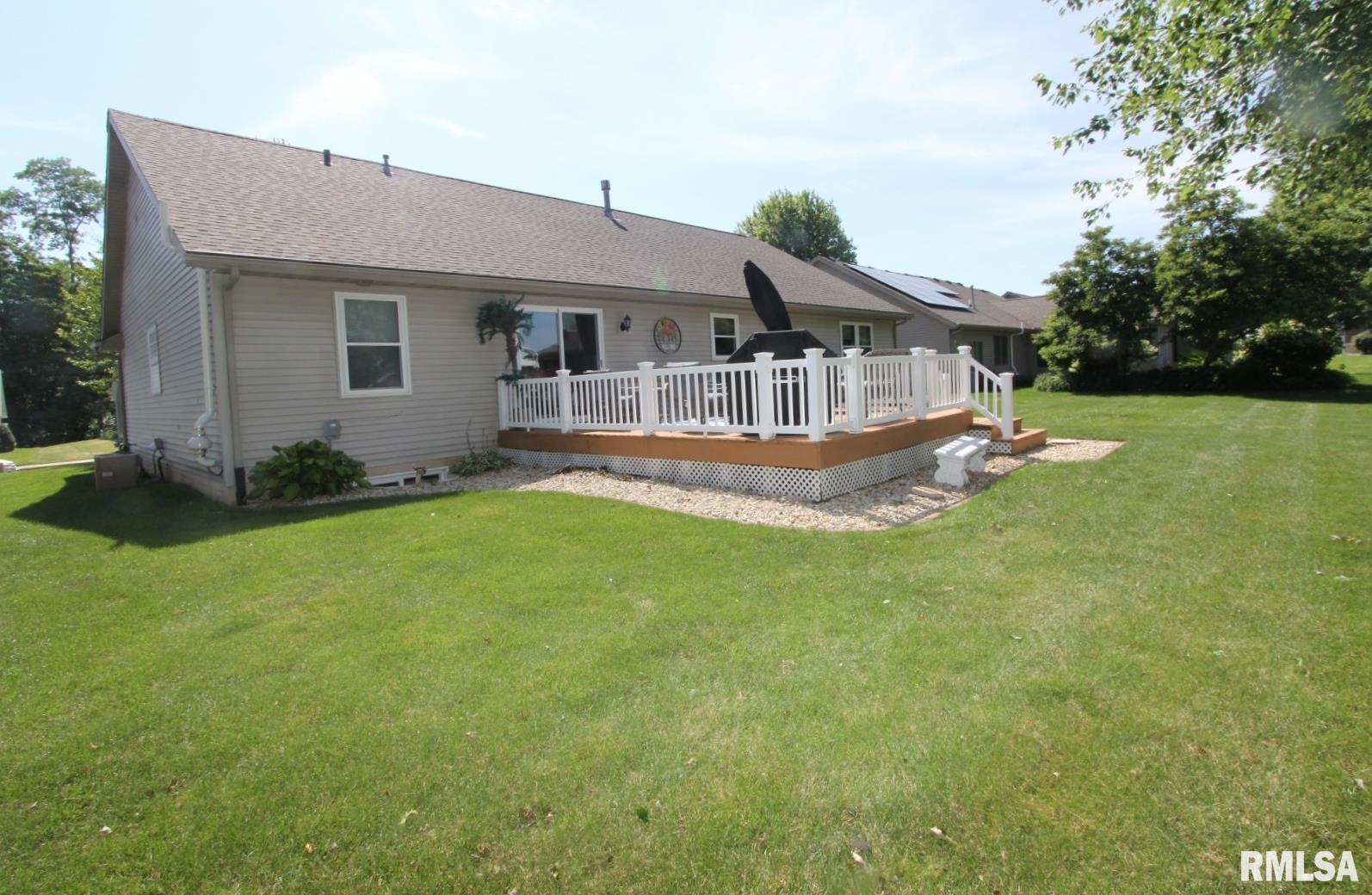 915 South Johanson Road Peoria, IL 61607 - Photo 43 of 51