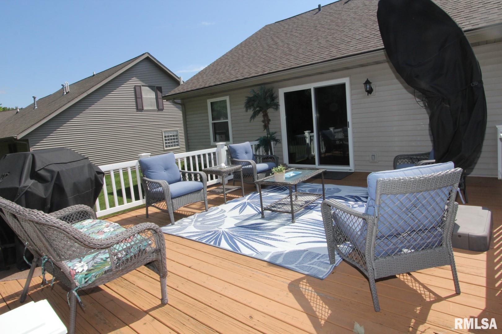 915 South Johanson Road Peoria, IL 61607 - Photo 47 of 51