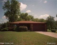21741 Middlebelt Road New Boston, MI 48164 - Photo 21 of 22 21741 Middlebelt.jpg