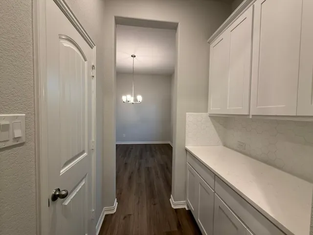 a view of walk in closet