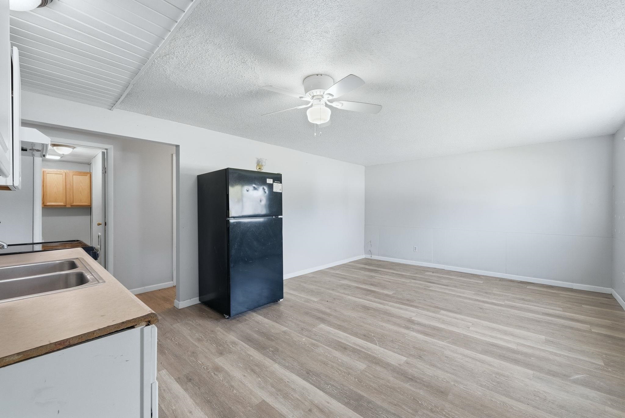 501 North Broadway Street Butler, IN 46721 - Photo 11 of 34