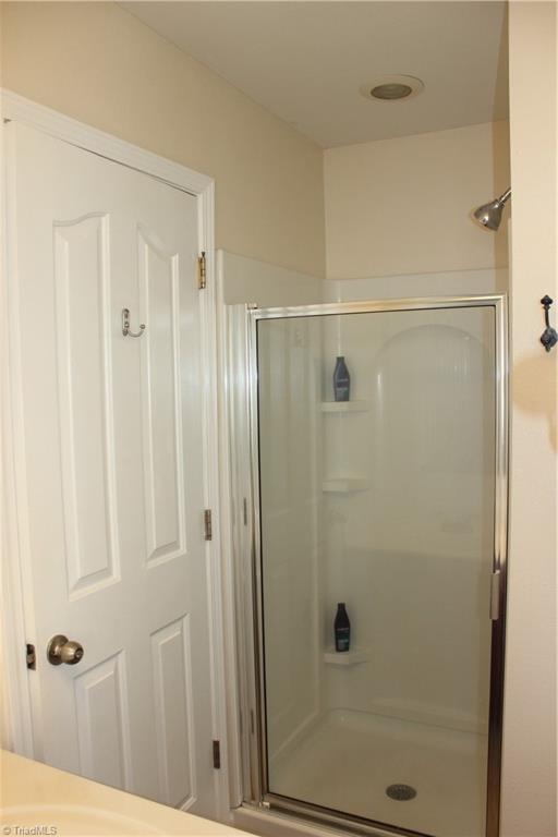 837 Hedgepath Terrace High Point, NC 27265 - Photo 15 of 30 Gallery Image 15