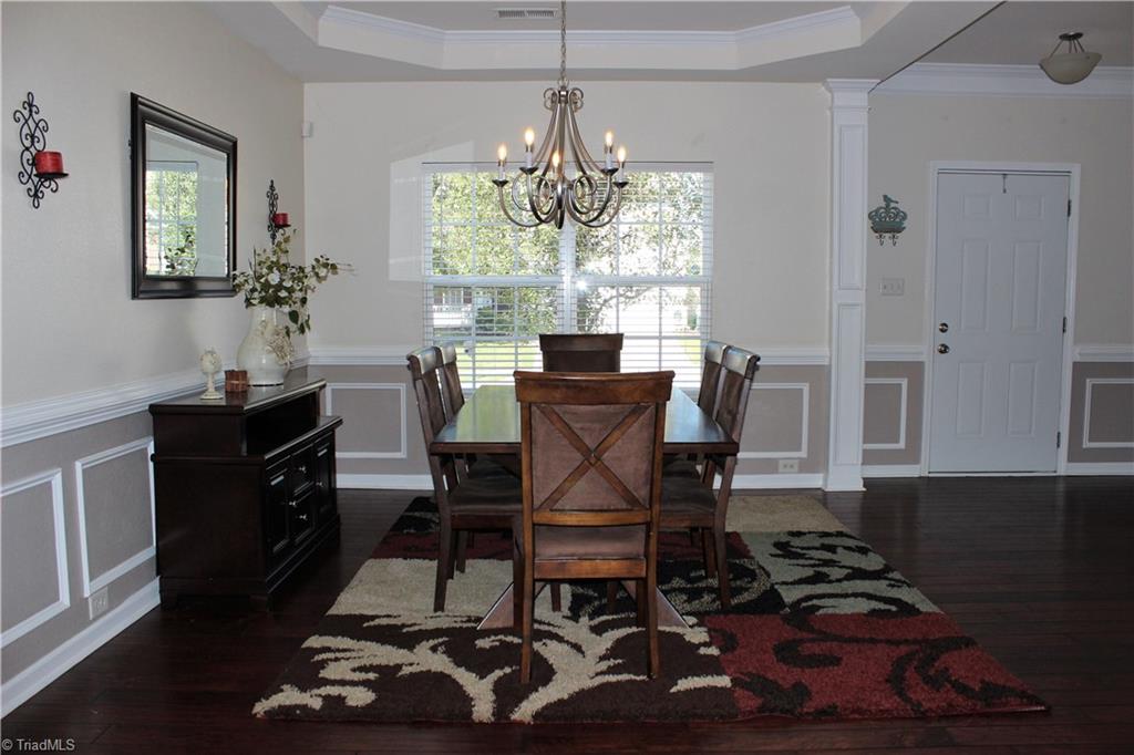 837 Hedgepath Terrace High Point, NC 27265 - Photo 5 of 30 Gallery Image 5