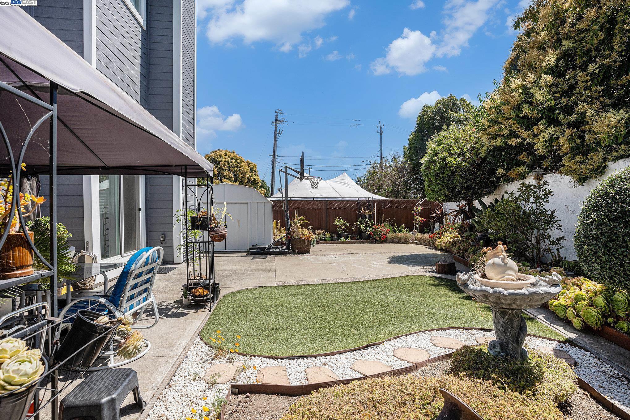 111 Overacker Terrace Fremont, CA 94536 - Photo 28 of 33 a swimming pool with outdoor seating yard and barbeque oven