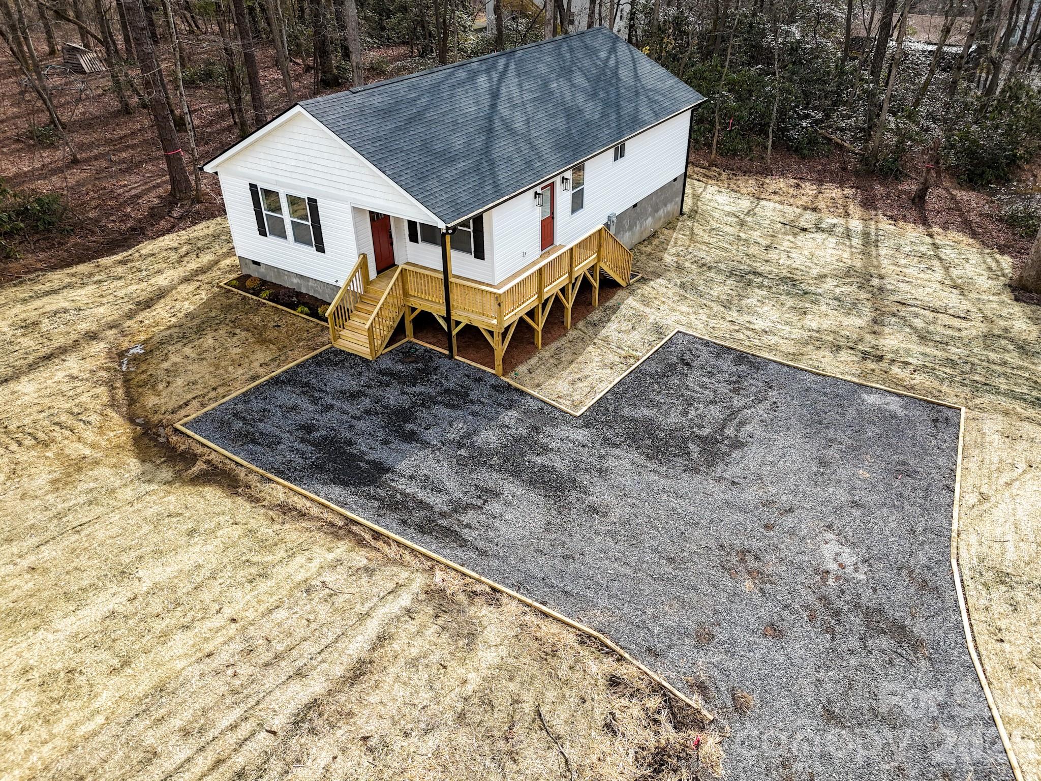 14 Knox Road Black Mountain, NC 28711 - Photo 6 of 44 a aerial view of a house with a yard