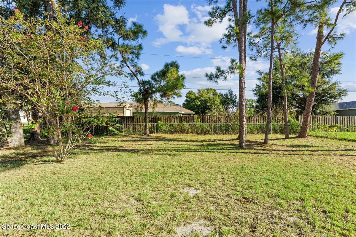 485 Cortez Road Palm Bay, FL 32907 - Photo 15 of 18 02-DSC07096