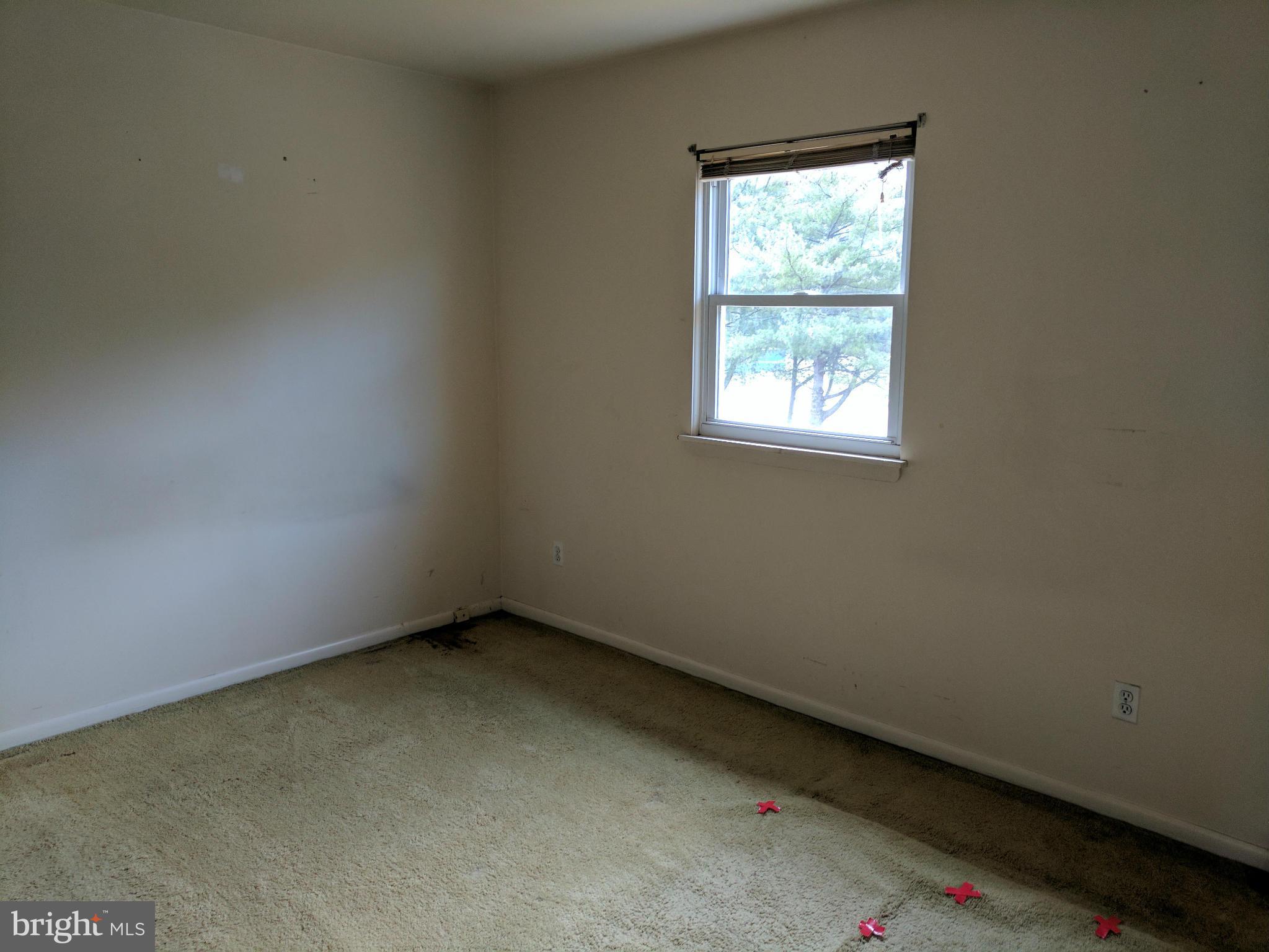 8553 Summit Road Pasadena, MD 21122 - Photo 5 of 11 Bedroom
