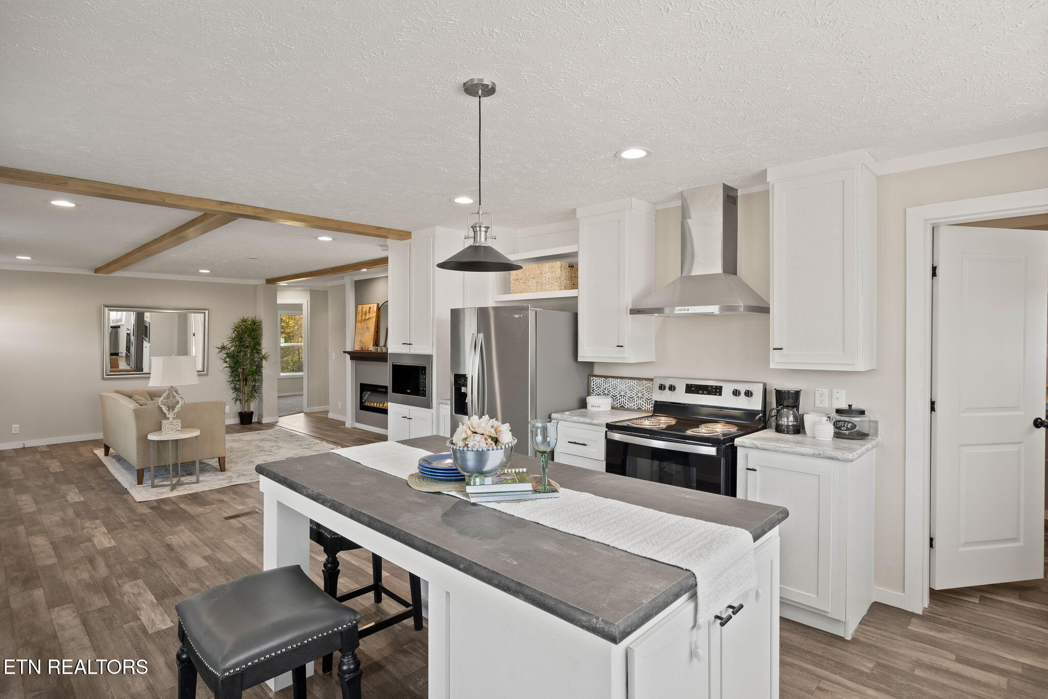 20 Pumpkintown Road Lafayette, TN 37083 - Photo 10 of 30 KITCHEN