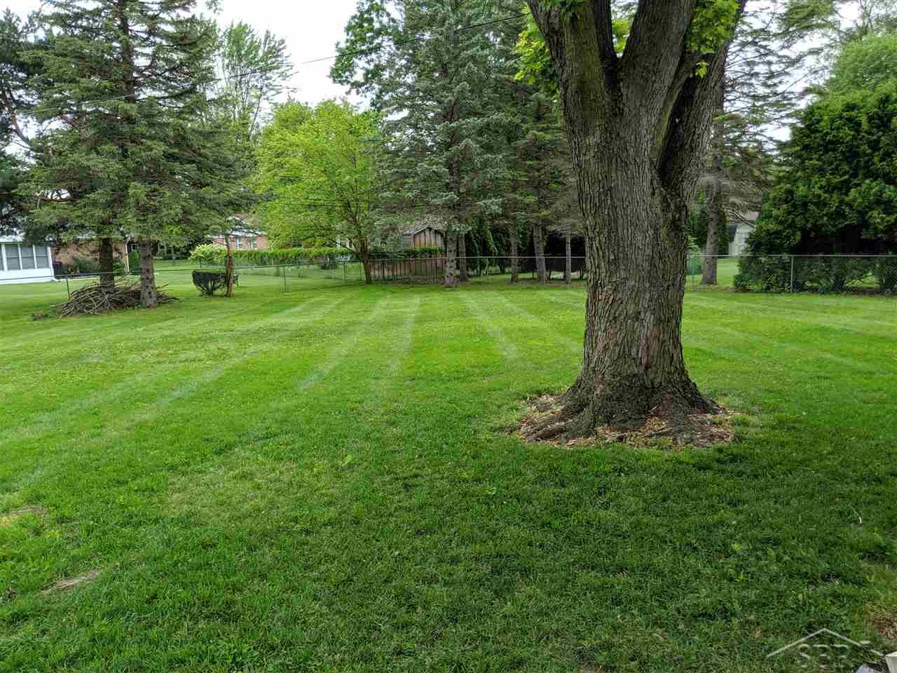 4442 Shattuck Road Saginaw, MI 48603 - Photo 22 of 23 31384411-21.JPG