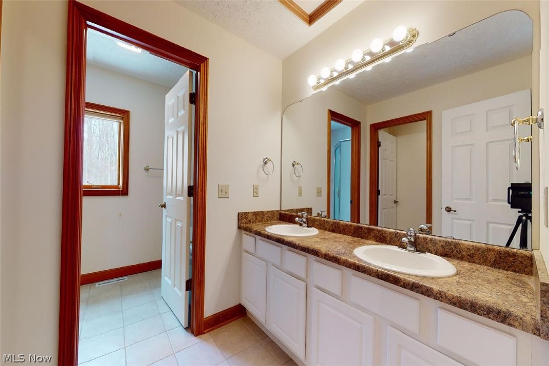 8535 Mentor Road Mentor, OH 44060 - Photo 23 of 27 Gallery Image 23