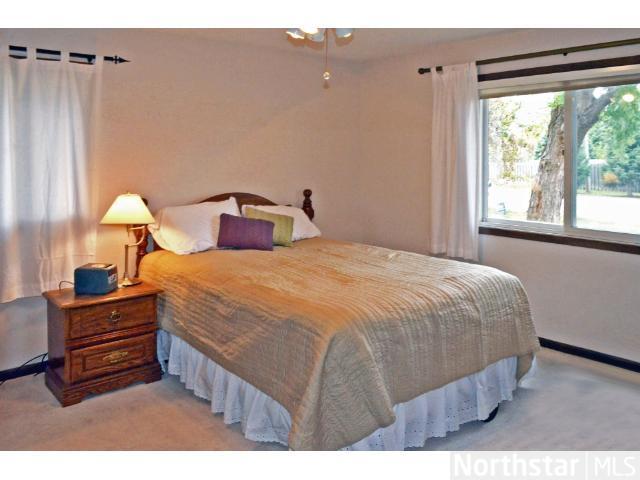 3040 Labore Road Little Canada, MN 55109 - Photo 9 of 18 Gallery Image 9