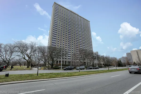 $72,000 | 1300 East Lafayette Street, Unit 1509, Detroit, MI 48207