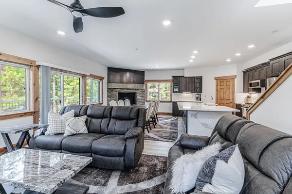 $829,000 | 6872 Timber Lane, Portola, CA 96122