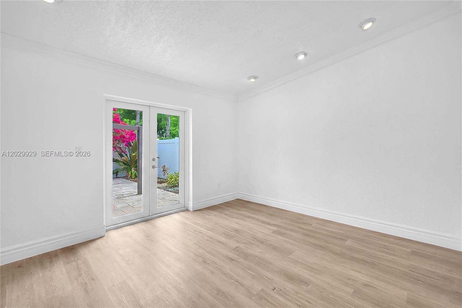 15715 Southwest 76th Terrace Miami, FL 33193 - Photo 27 of 40 Photo 27
