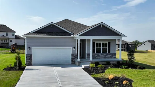 $467,990 | 4816 Northwest 140th Street, Platte City, MO 64079