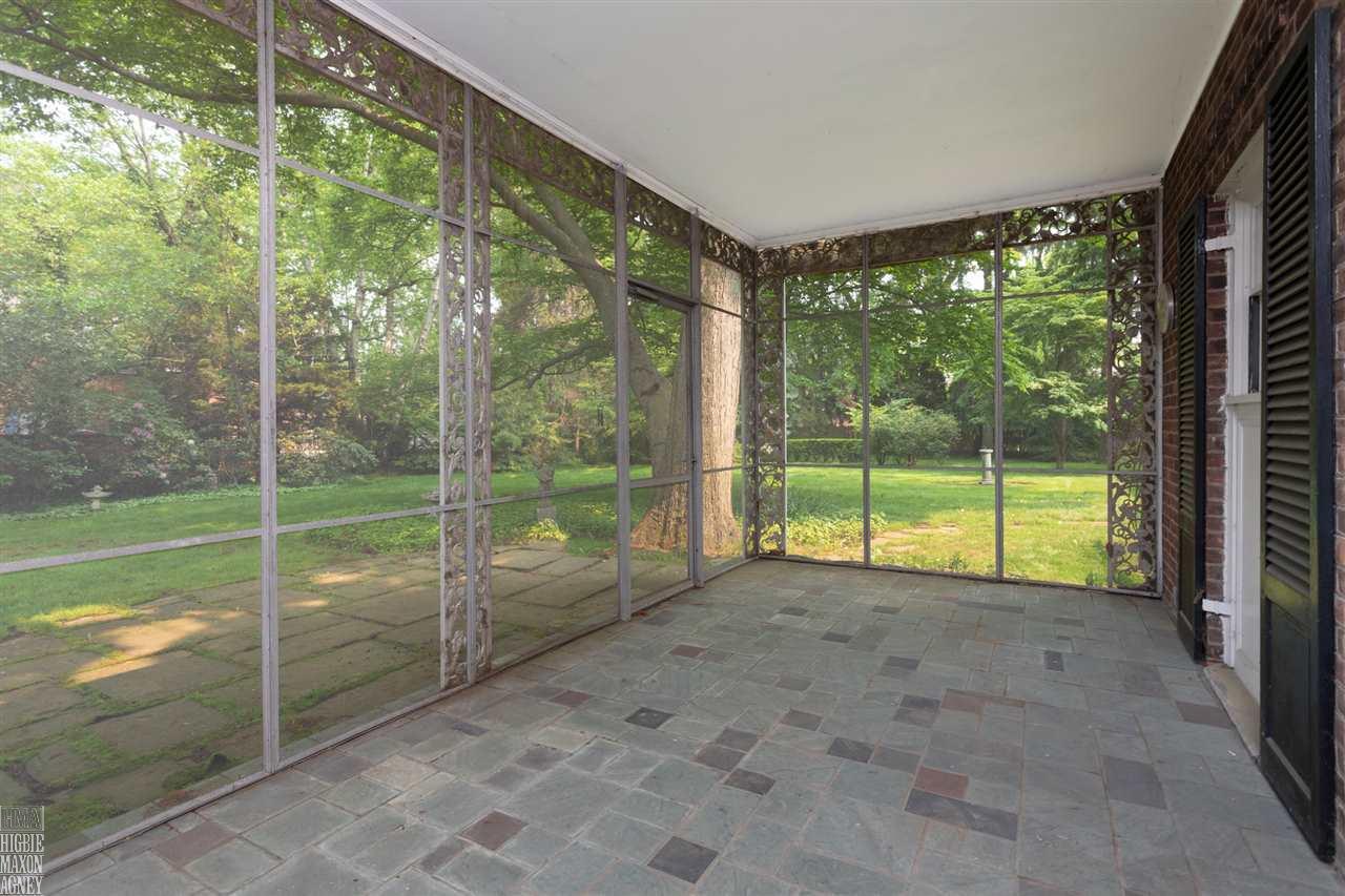 348 Provencal Road Grosse Pointe Farms, MI 48236 - Photo 13 of 29