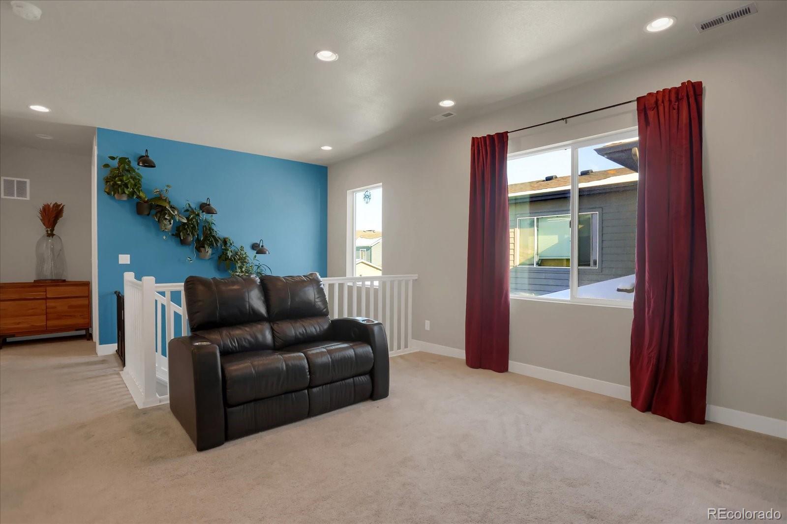 8147 Sterling Ranch Avenue Littleton, CO 80125 - Photo 17 of 39