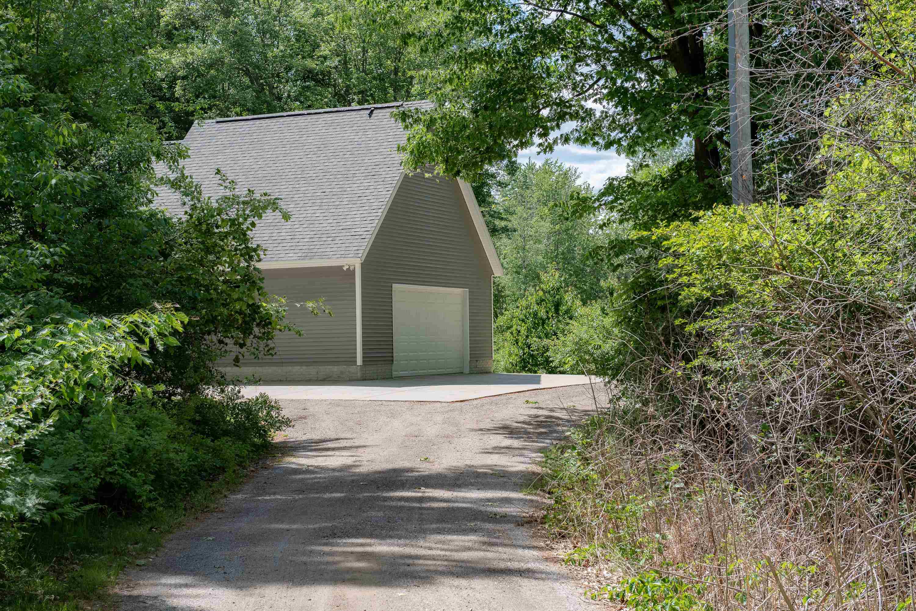 1365 East Shaffer Road Hope, MI 48628 - Photo 10 of 99