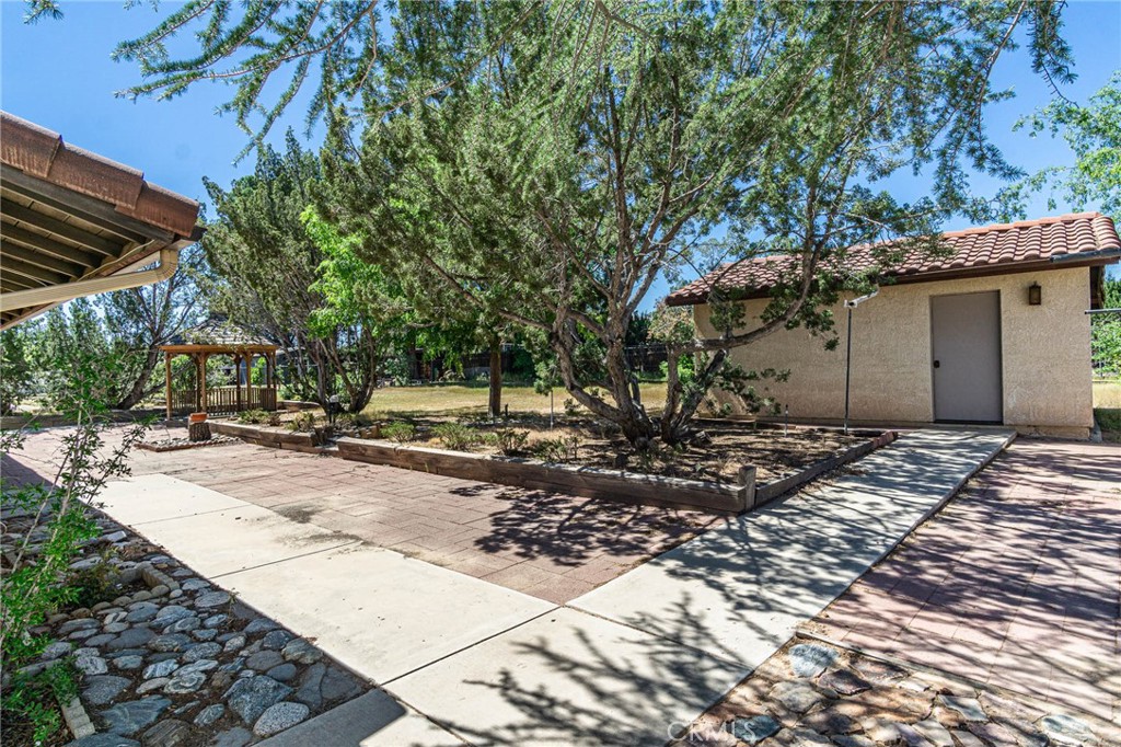 7040 Kenyon Avenue Hesperia, CA 92345 - Photo 67 of 75