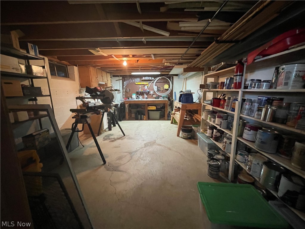 9461 Hoose Road Mentor, OH 44060 - Photo 18 of 28 Workshop