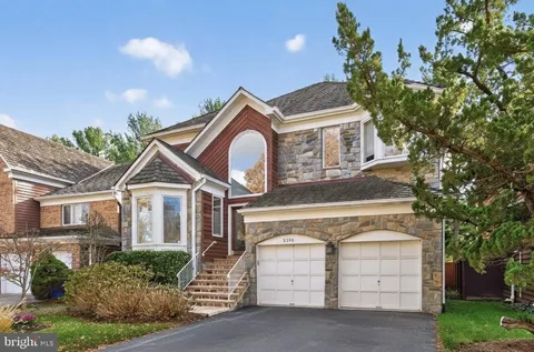 $1,350,000 | 5516 Thornbush Court, Bethesda, MD 20814