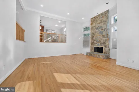 $1,350,000 | 5516 Thornbush Court, Bethesda, MD 20814