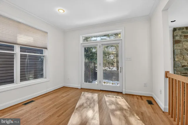 $1,350,000 | 5516 Thornbush Court, Bethesda, MD 20814