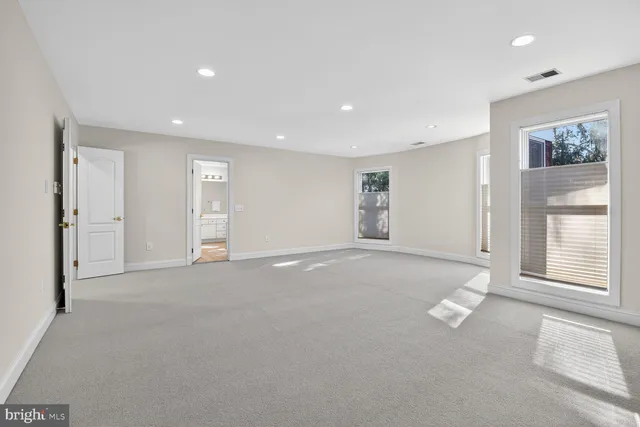 $1,350,000 | 5516 Thornbush Court, Bethesda, MD 20814