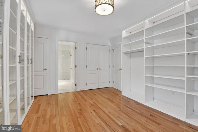 $1,350,000 | 5516 Thornbush Court, Bethesda, MD 20814