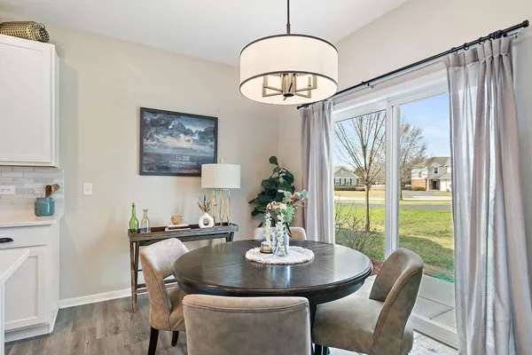 $295,000 | 1204 Draper Road, McHenry, IL 60050